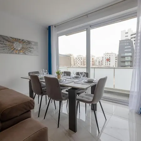 Apartment Stunning 2br In Sliema - 21 Gzira